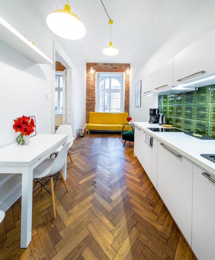 2Bcomfy - Nad Niprem Lägenhet Bielsko-Biała Exteriör bild